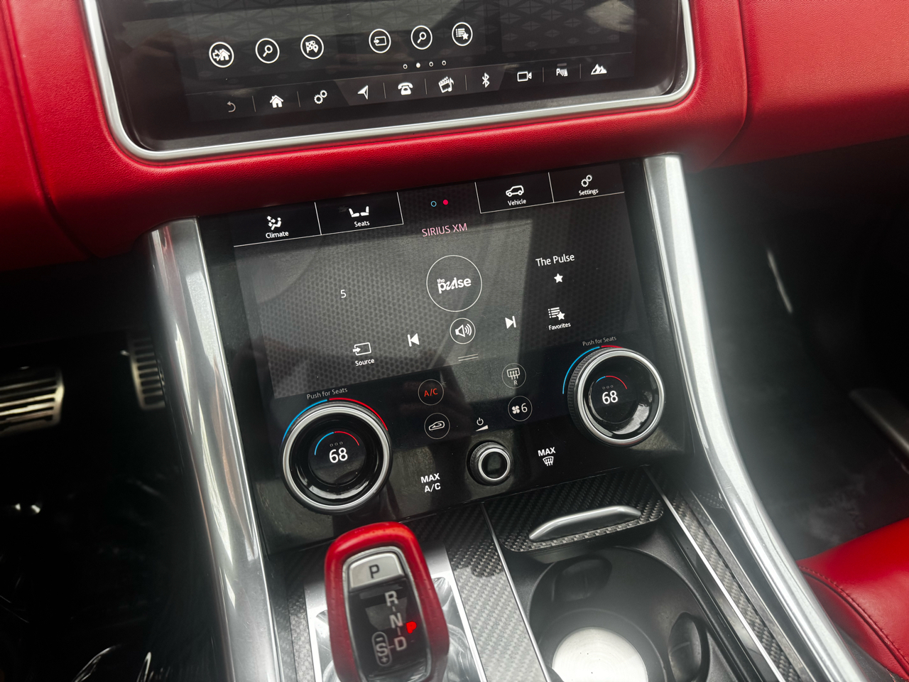 Land Rover Range Rover Sport V8 Supercharged SVR 2019