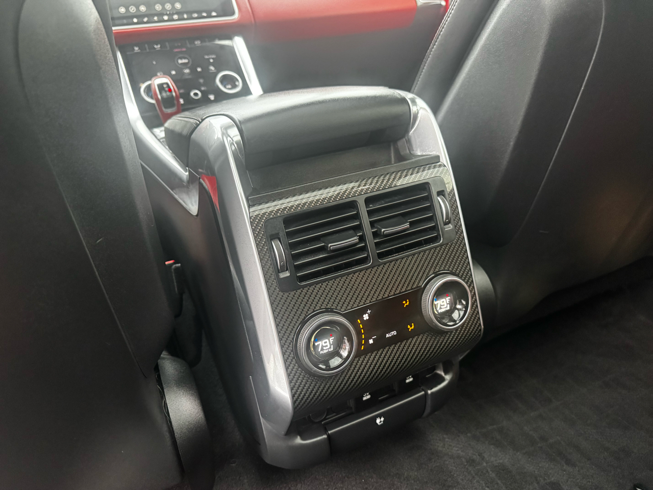 Land Rover Range Rover Sport V8 Supercharged SVR 2019