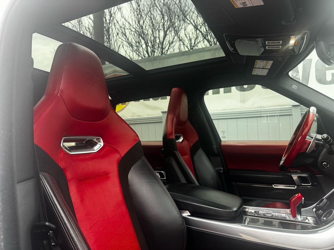 Land Rover Range Rover Sport V8 Supercharged SVR 2019