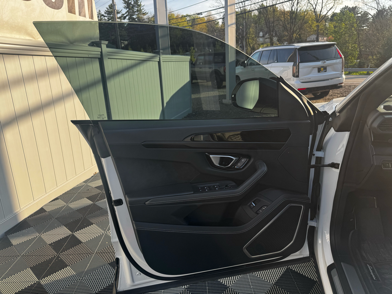 Lamborghini Urus AWD 2022