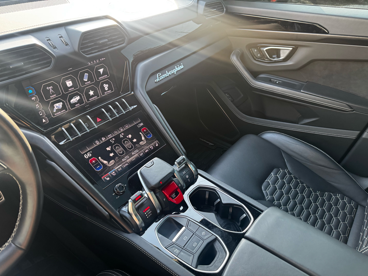 Lamborghini Urus AWD 2022