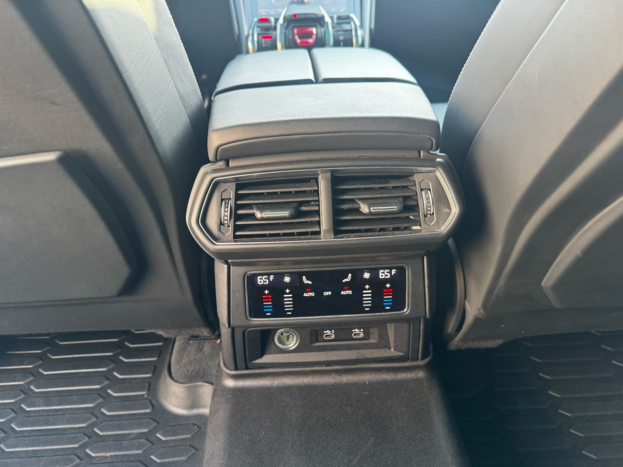 Lamborghini Urus AWD 2022