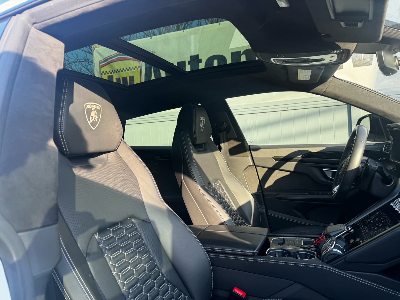 Lamborghini Urus AWD 2022