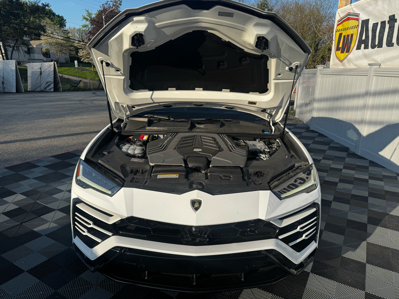 Lamborghini Urus AWD 2022