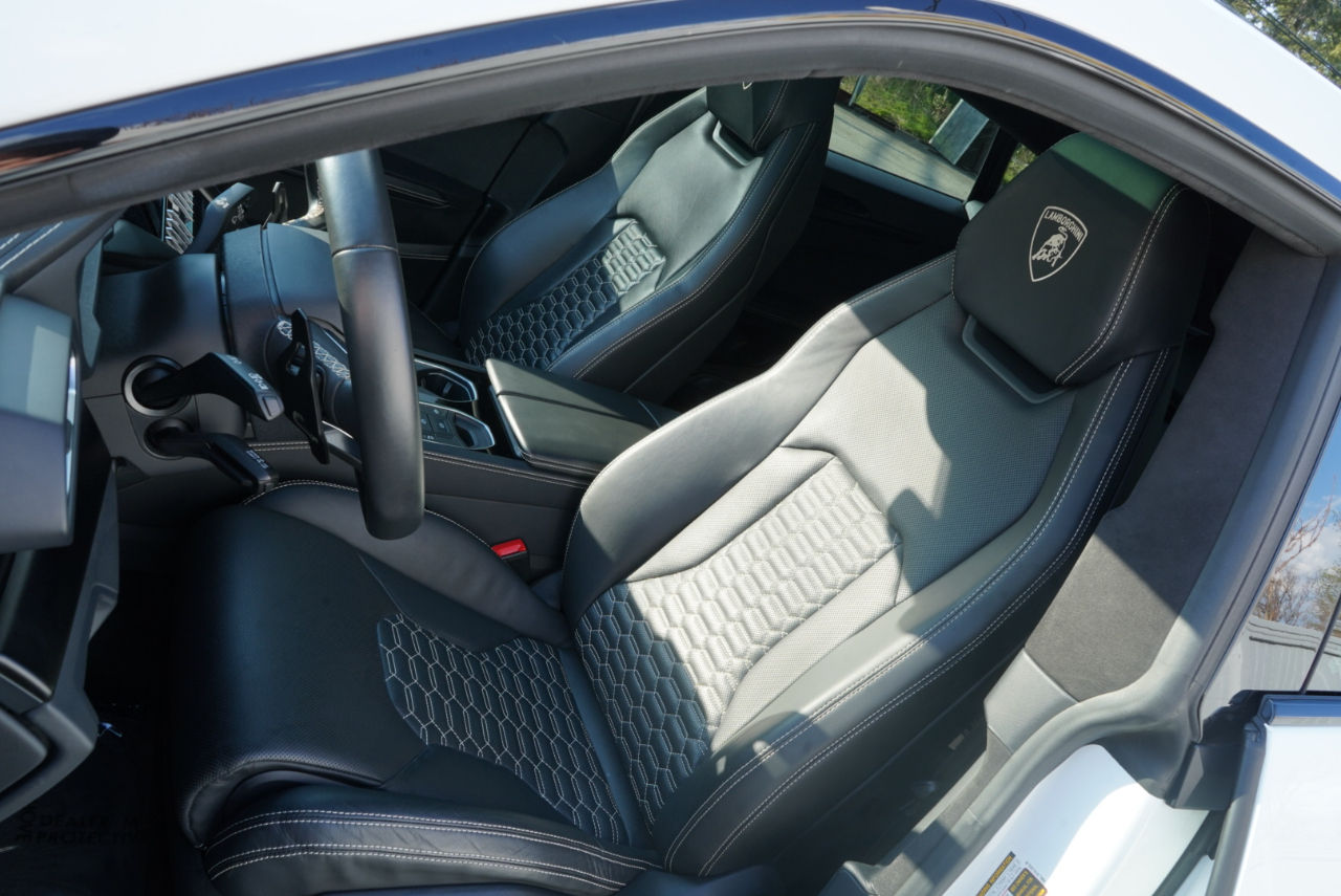 Lamborghini Urus AWD 2022