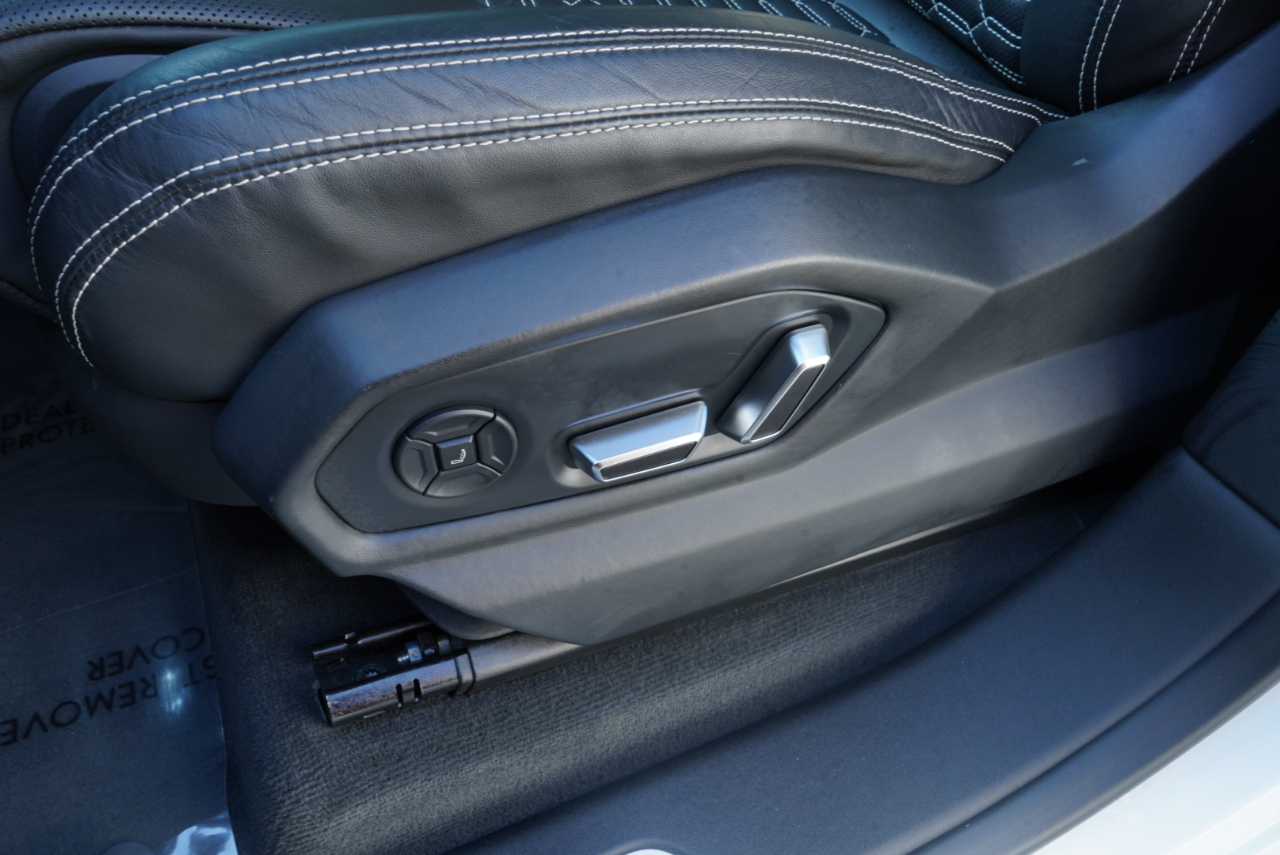 Lamborghini Urus AWD 2022