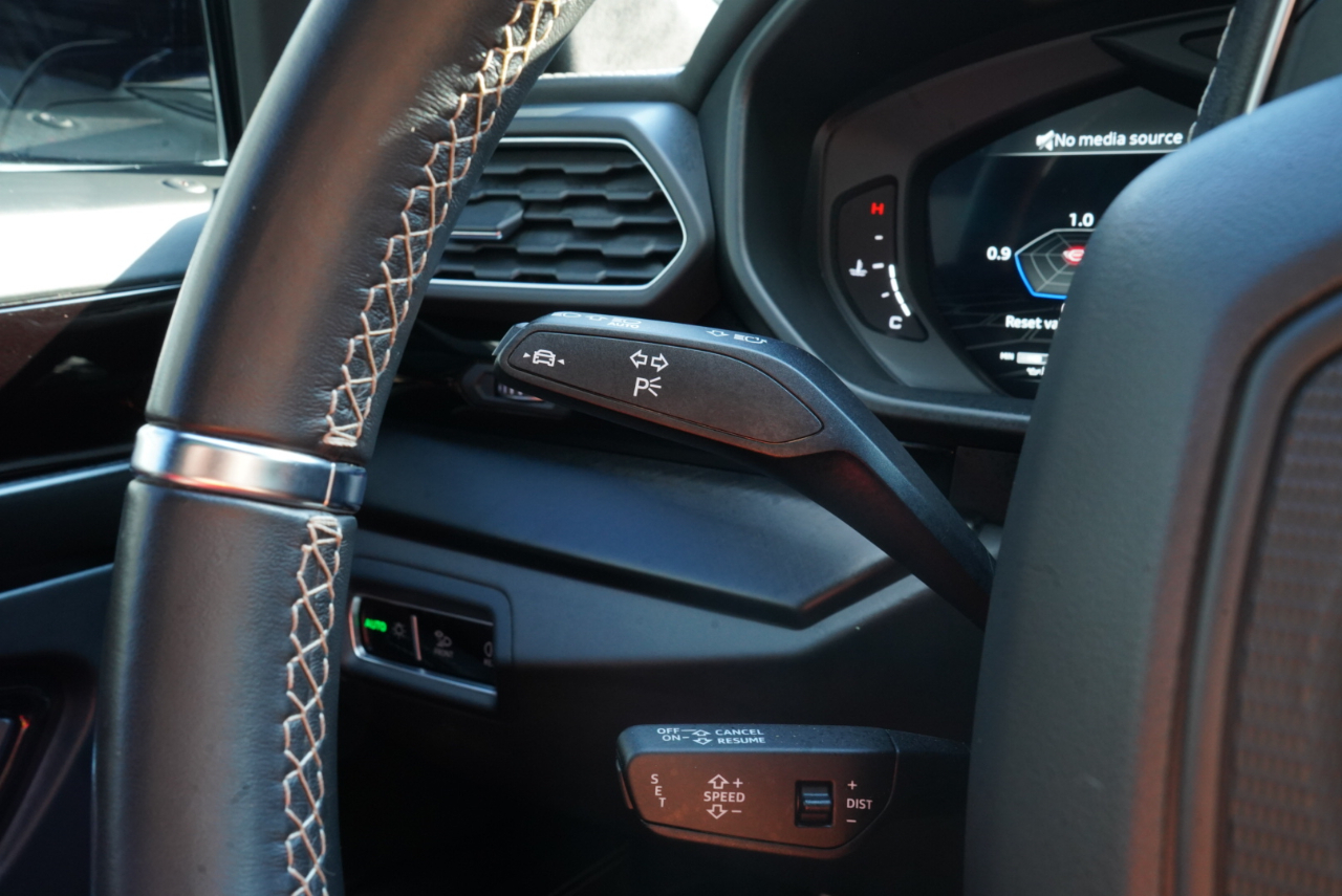 Lamborghini Urus AWD 2022