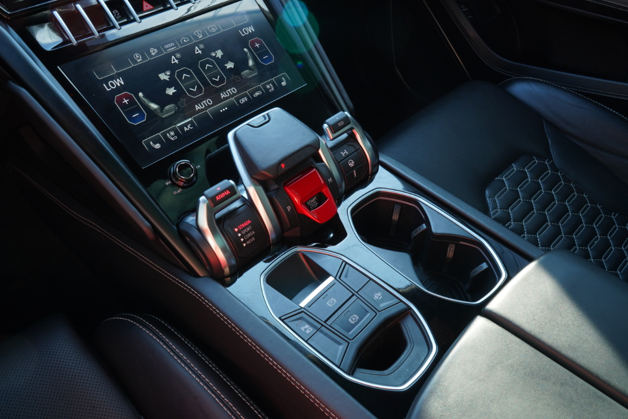 Lamborghini Urus AWD 2022