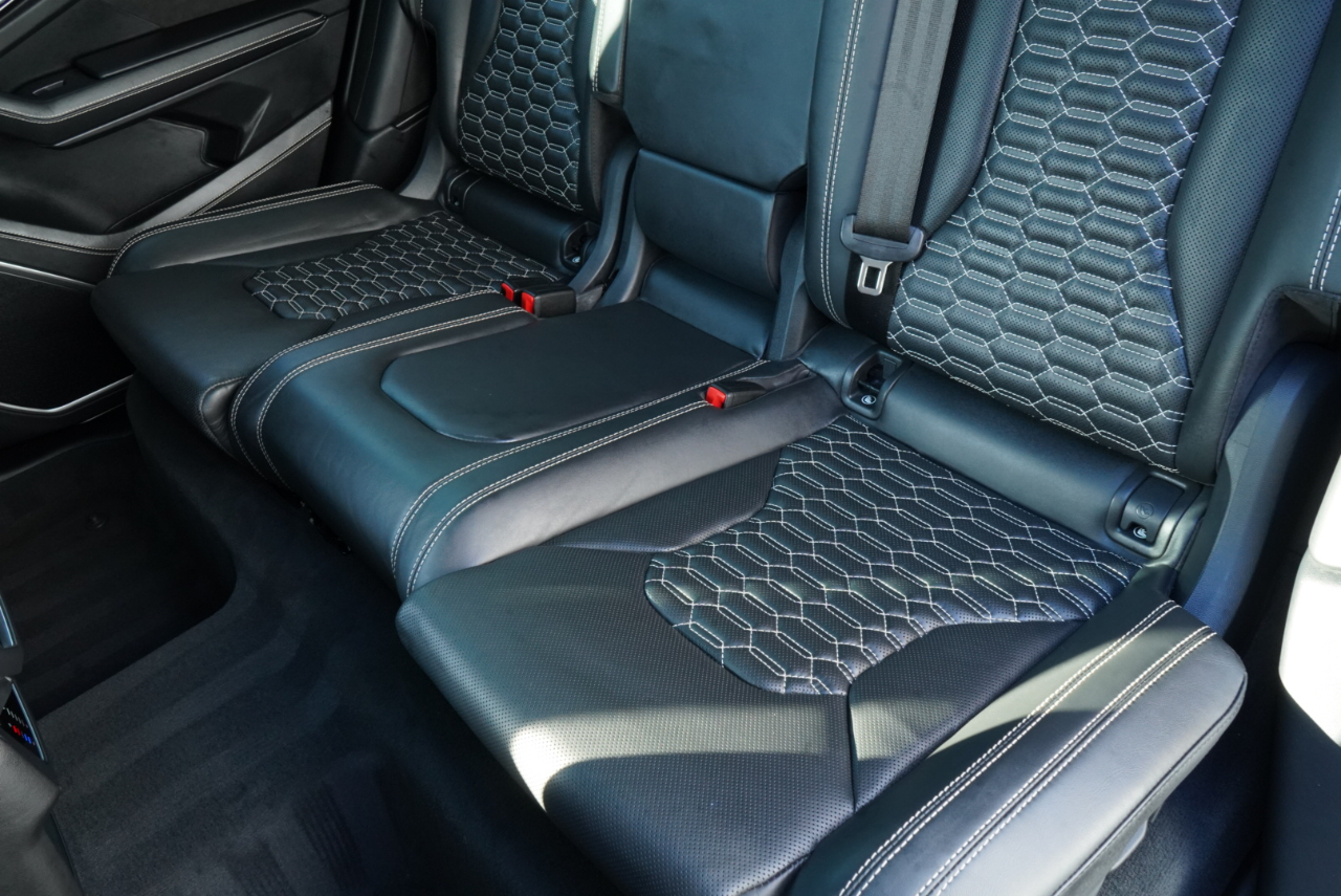 Lamborghini Urus AWD 2022