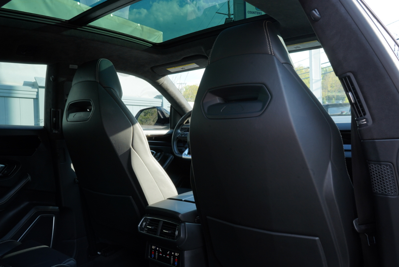 Lamborghini Urus AWD 2022