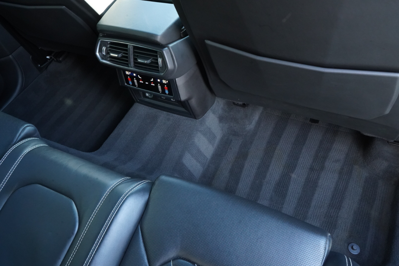 Lamborghini Urus AWD 2022