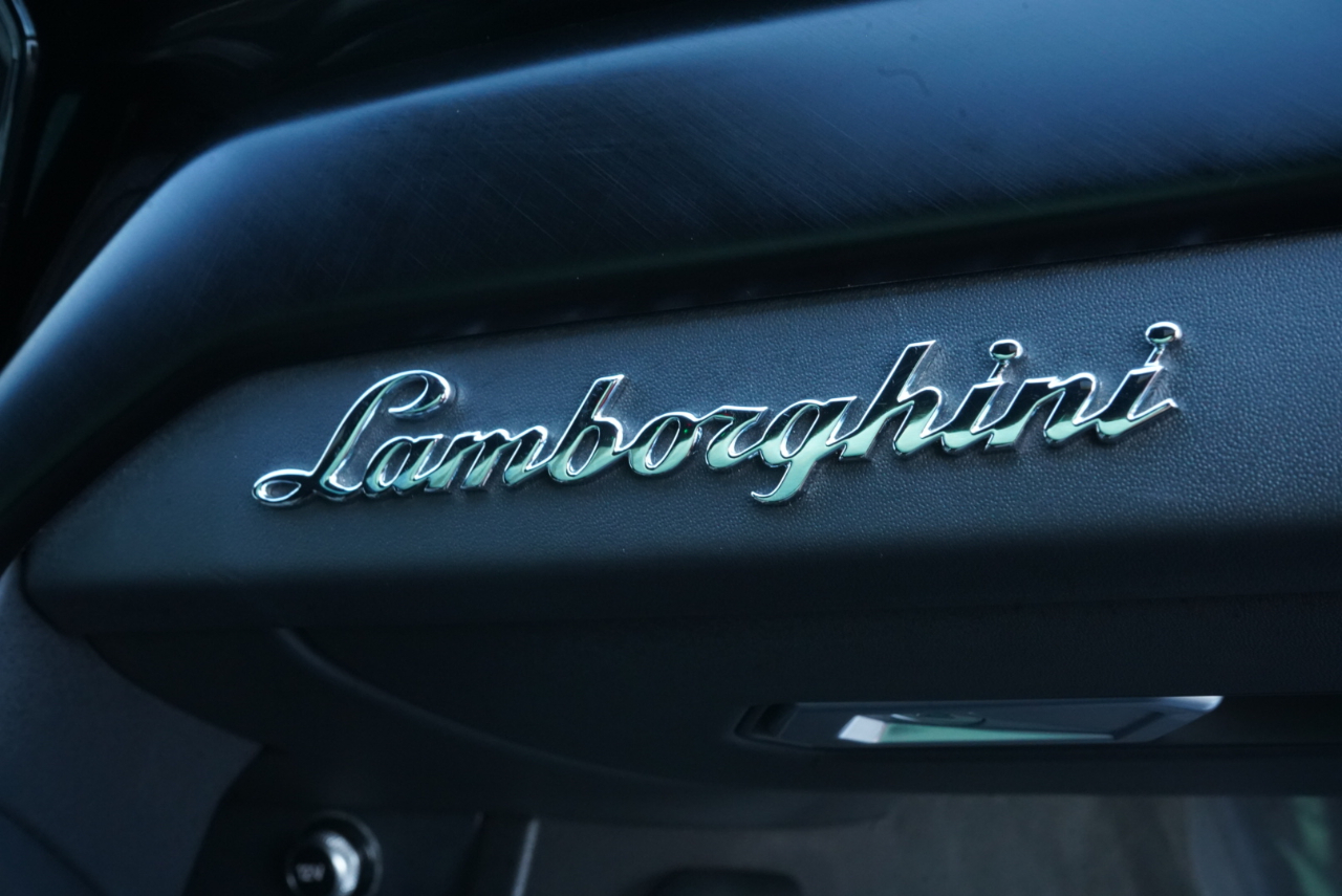 Lamborghini Urus AWD 2022