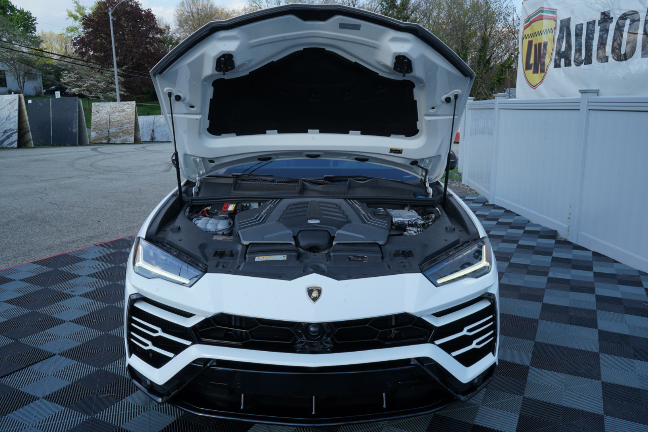 Lamborghini Urus AWD 2022