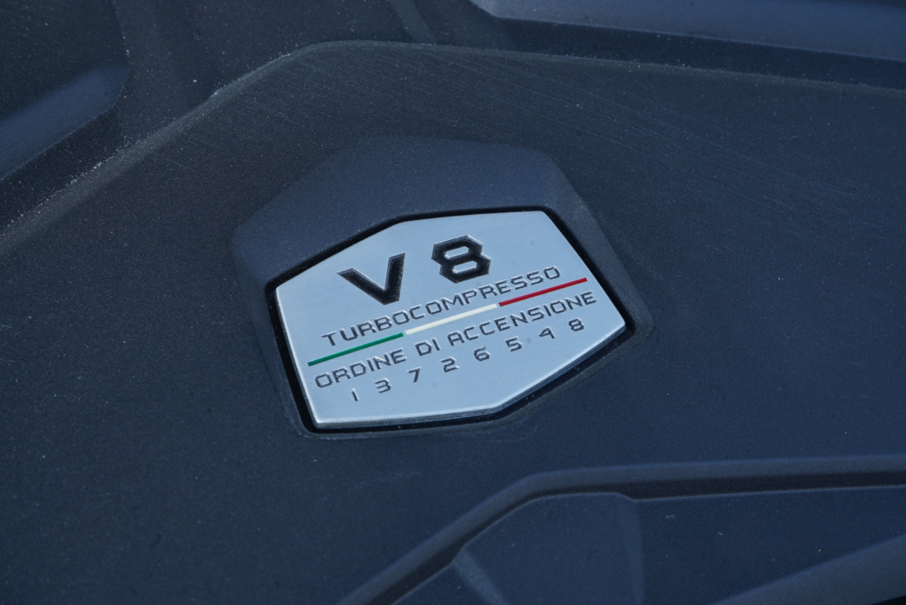 Lamborghini Urus AWD 2022