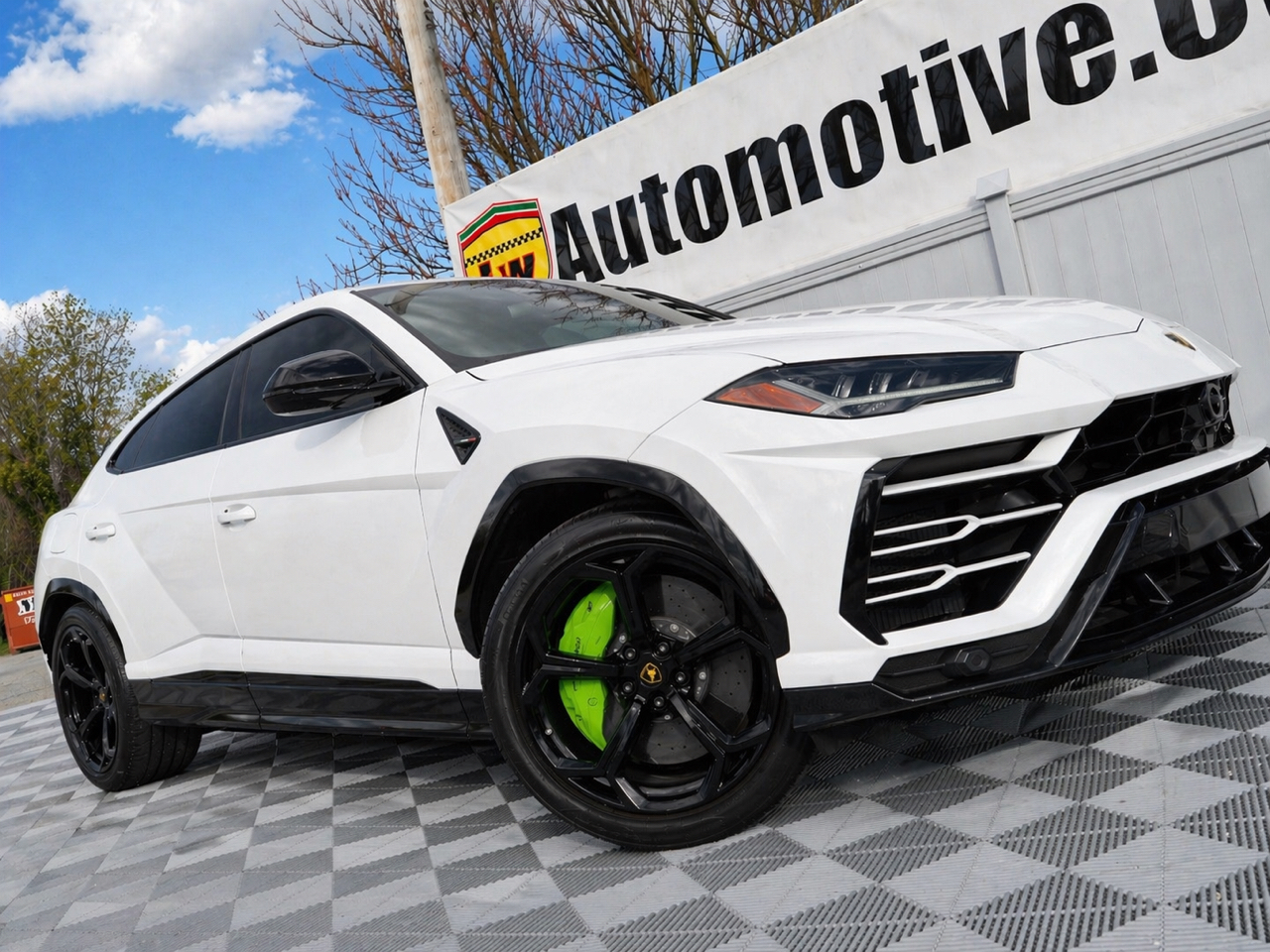Lamborghini Urus AWD 2022