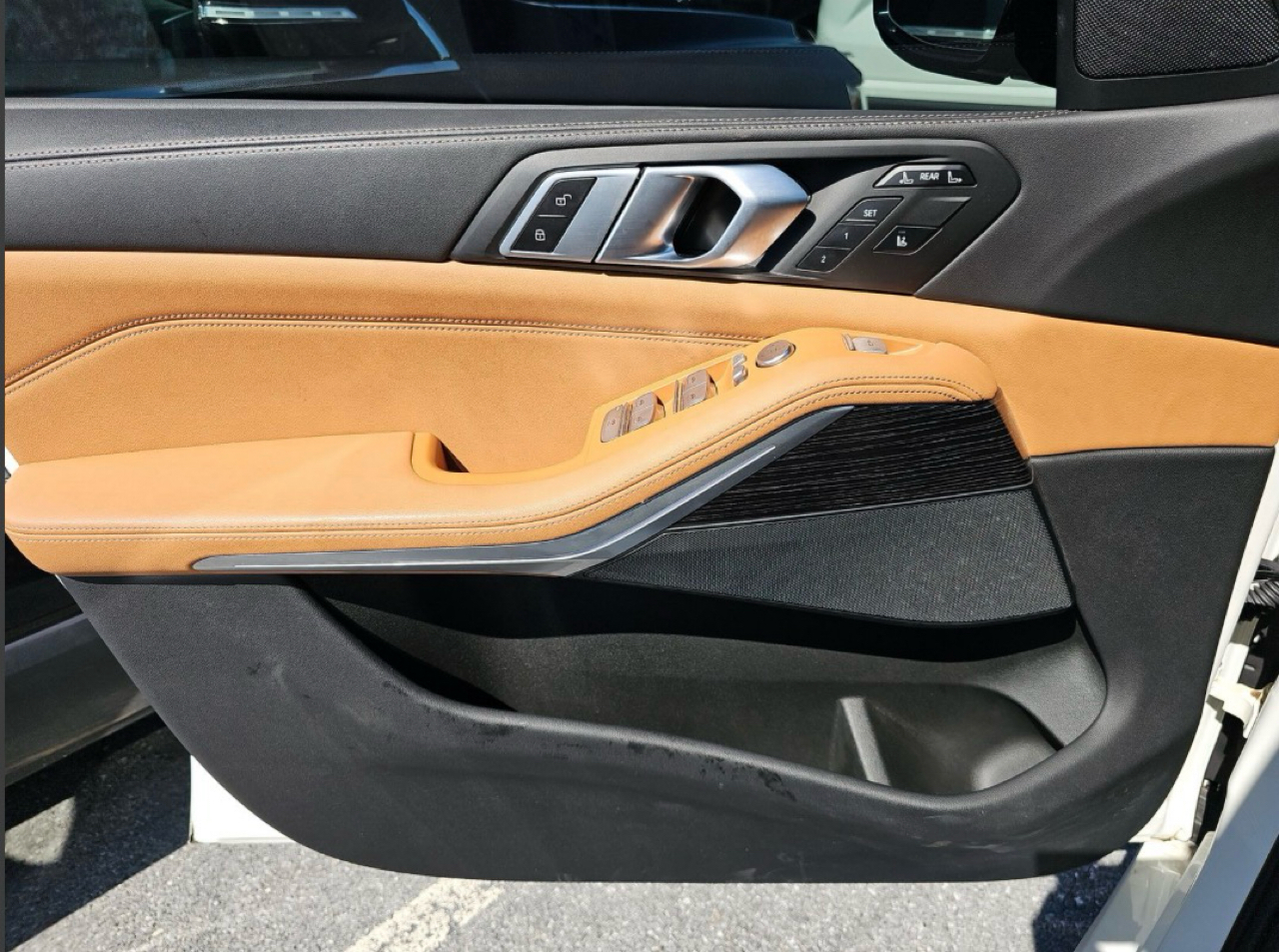 BMW X7 xDrive40i Sports Activity Vehicle 2024