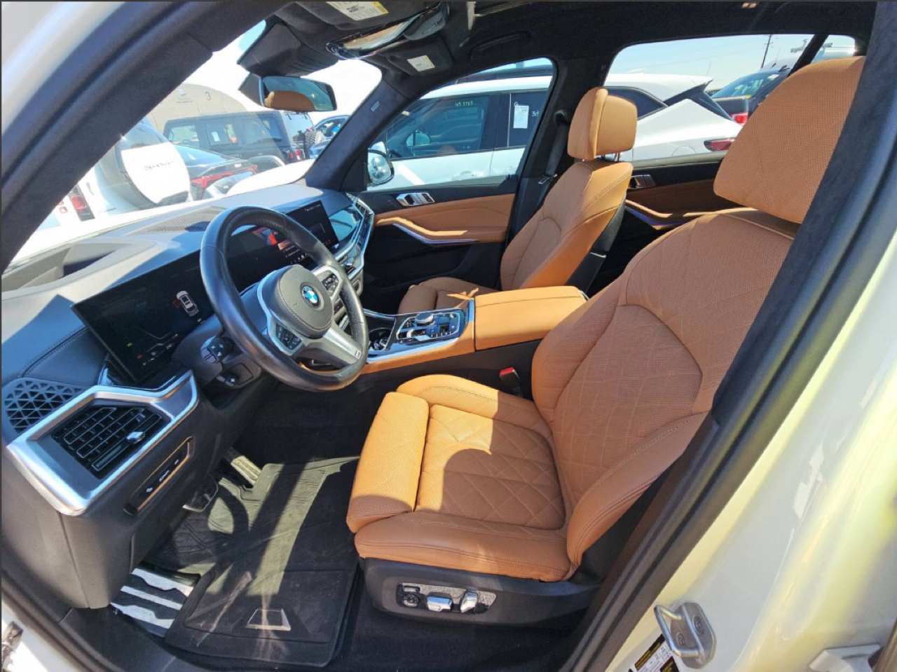 BMW X7 xDrive40i Sports Activity Vehicle 2024