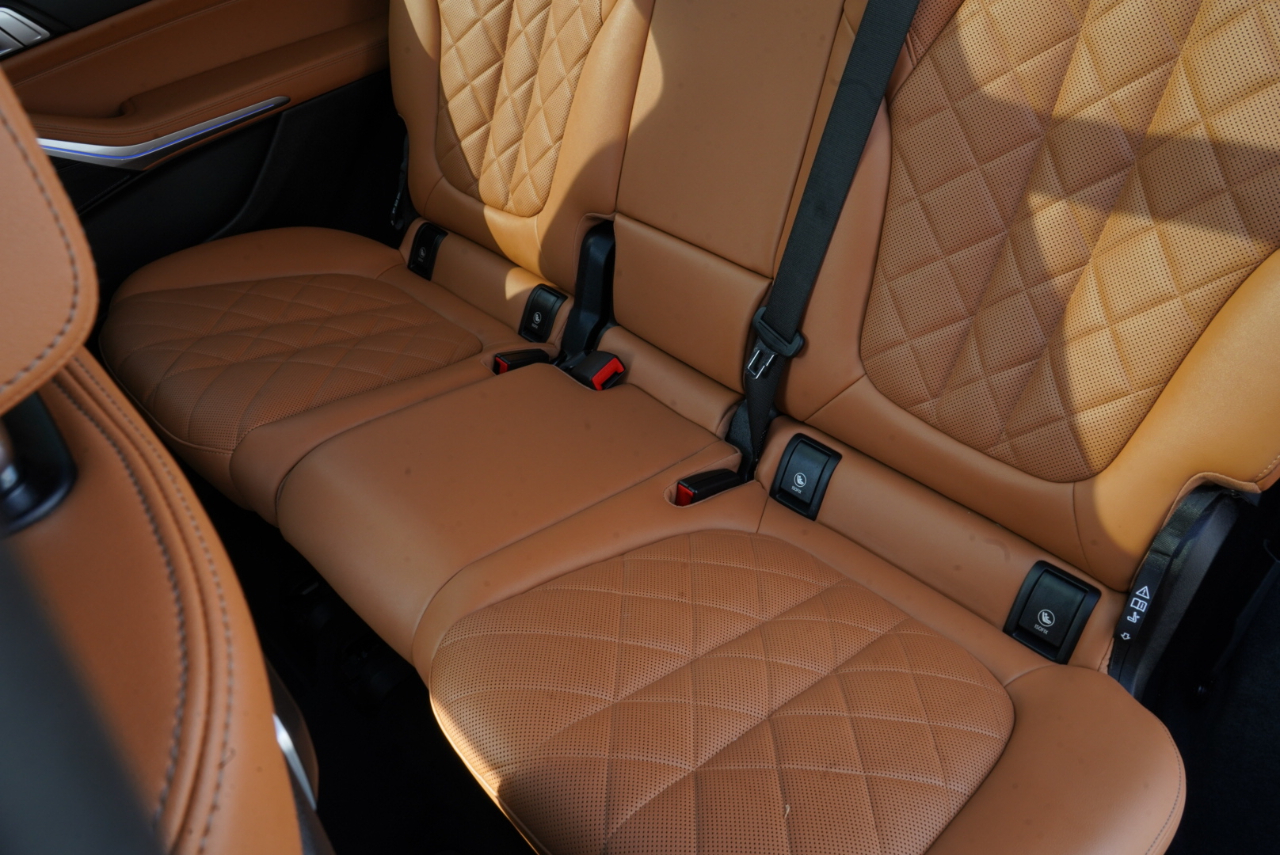 BMW X7 xDrive40i Sports Activity Vehicle 2024