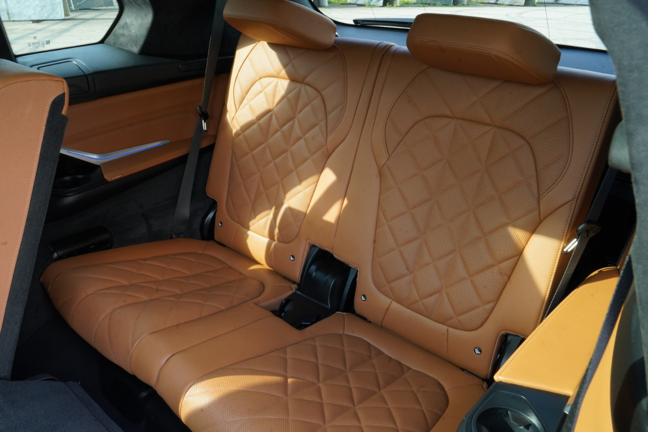 BMW X7 xDrive40i Sports Activity Vehicle 2024