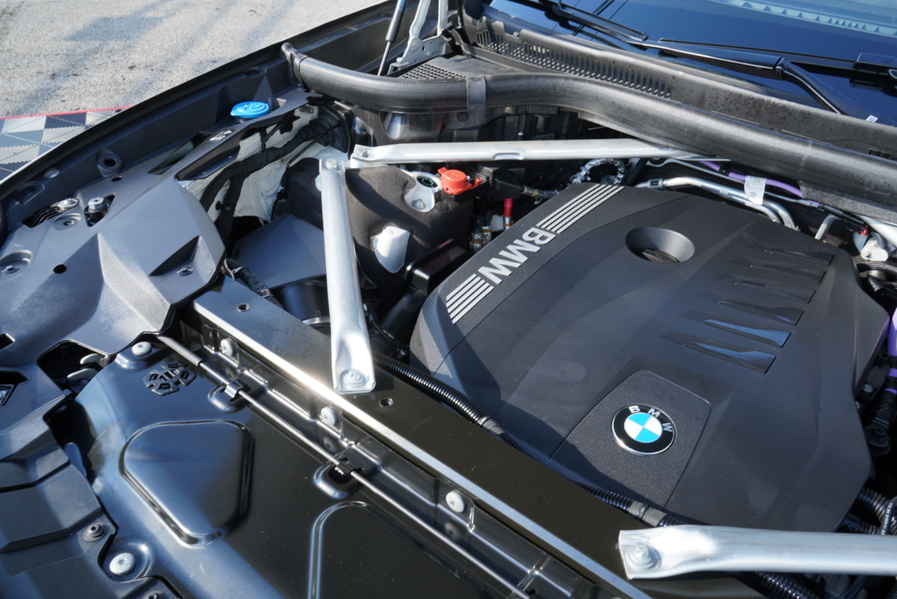 BMW X7 xDrive40i Sports Activity Vehicle 2024