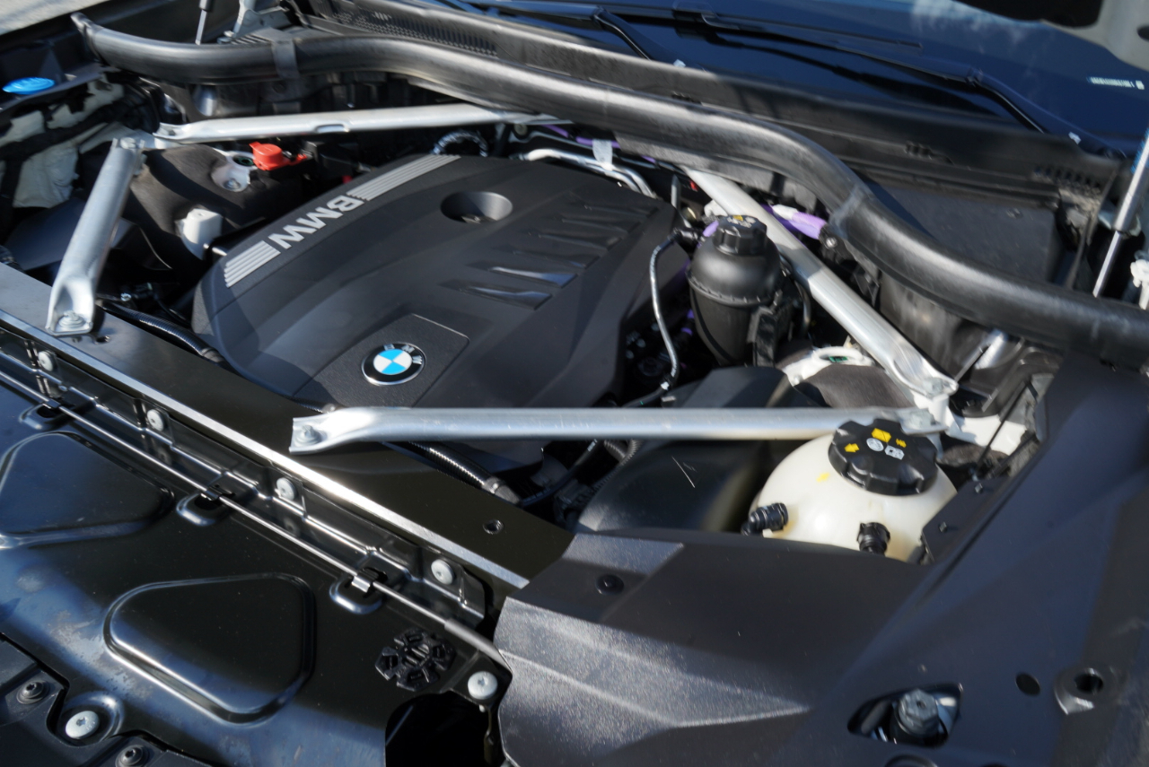 BMW X7 xDrive40i Sports Activity Vehicle 2024