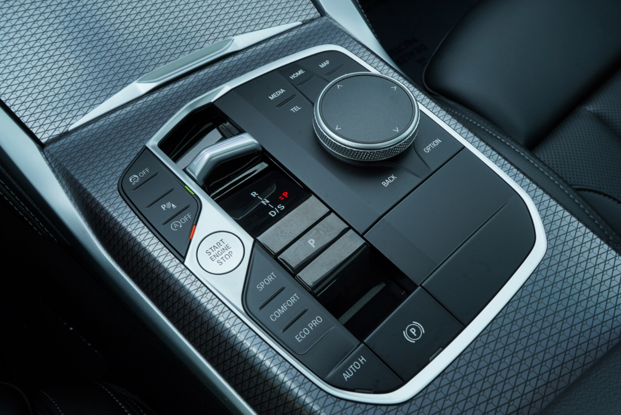 BMW 4 Series 430i xDrive Coupe 2026