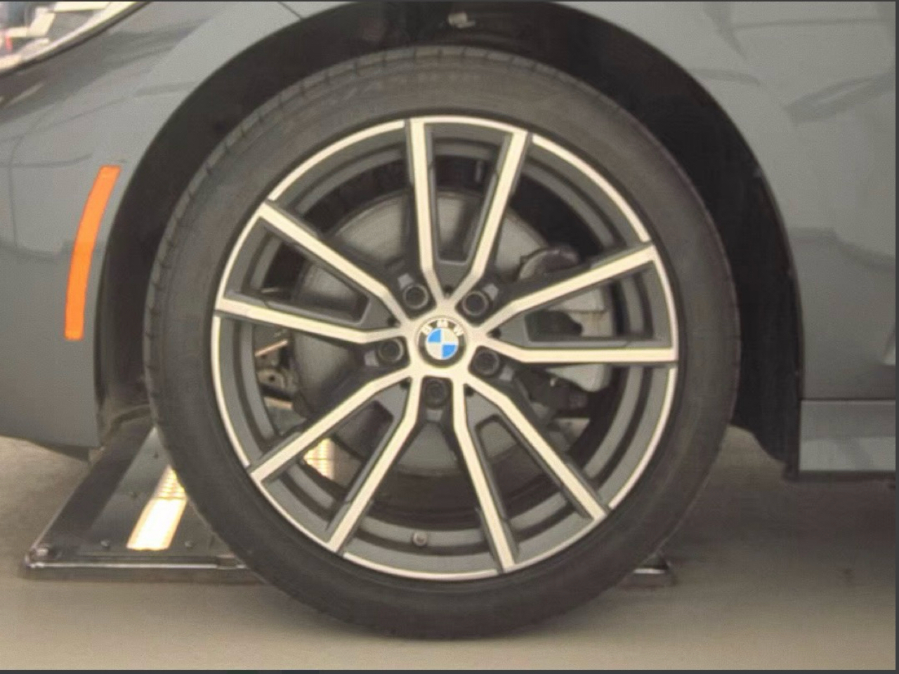 BMW 3 Series 330i xDrive Sedan North America 2020