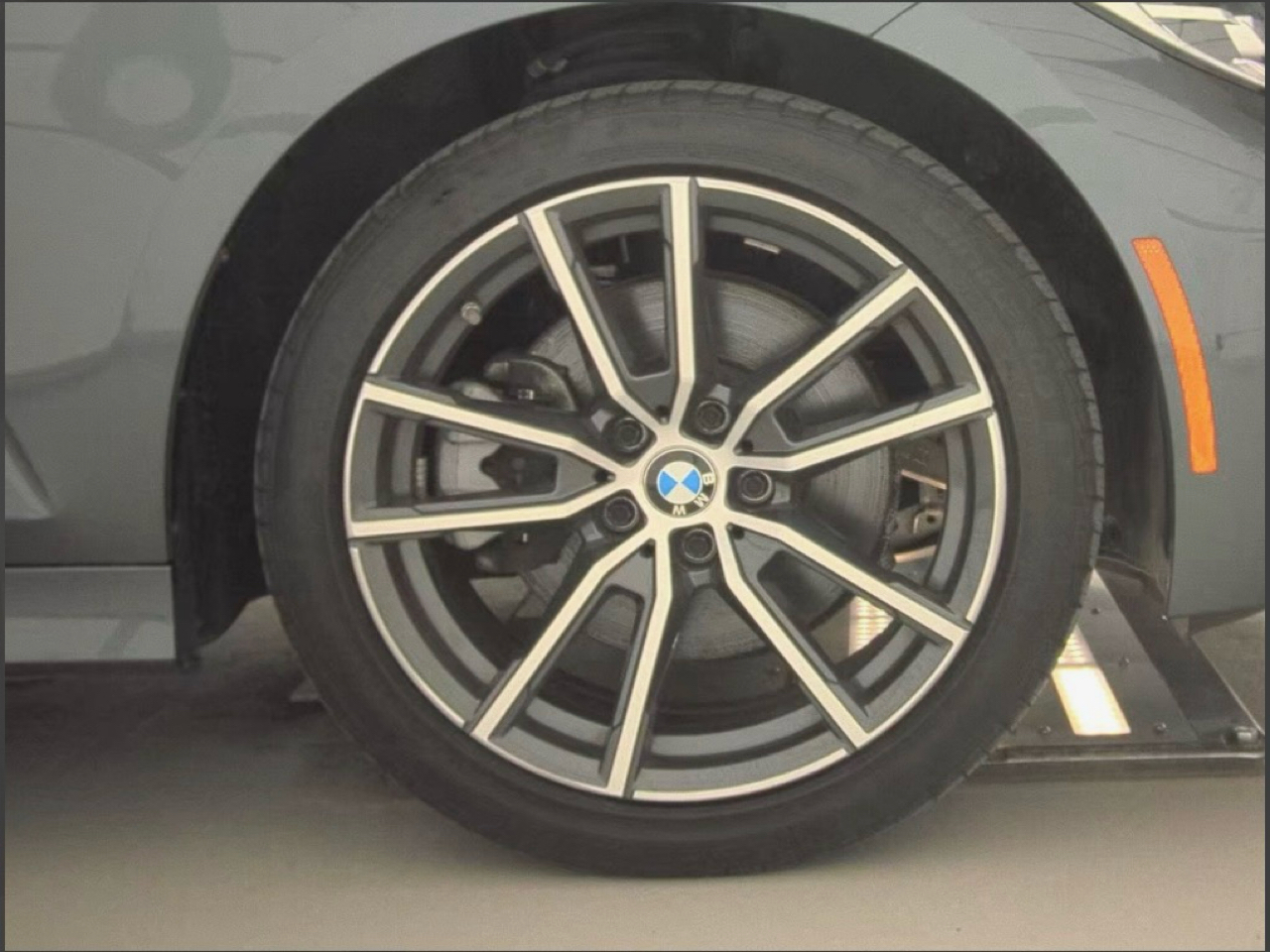 BMW 3 Series 330i xDrive Sedan North America 2020