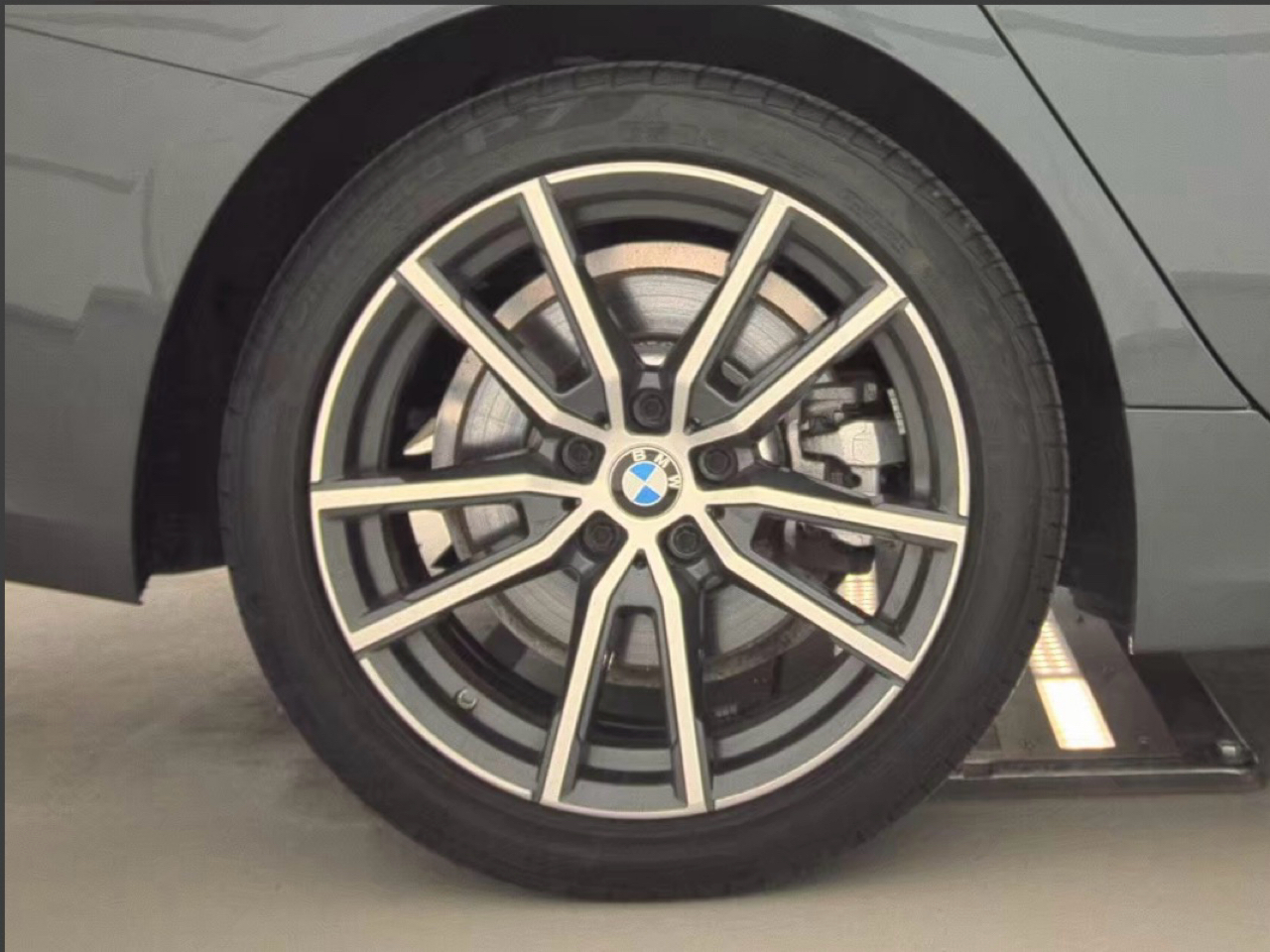 BMW 3 Series 330i xDrive Sedan North America 2020