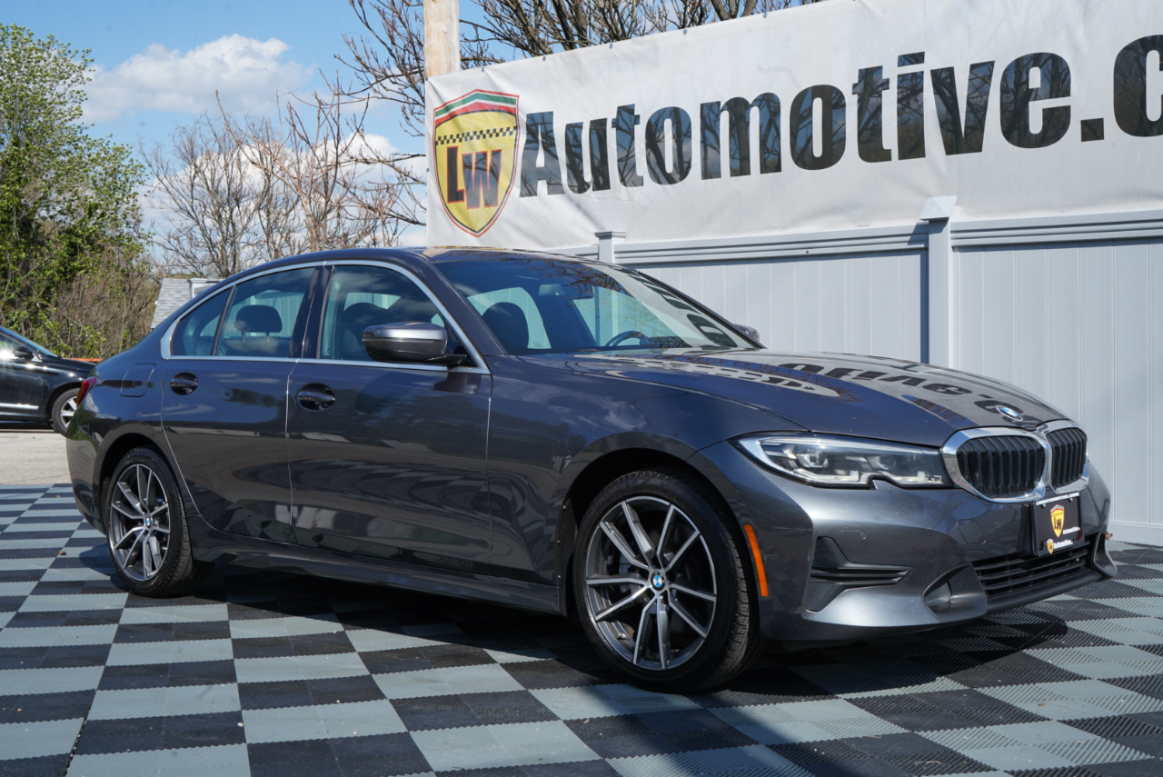 BMW 3 Series 330i xDrive Sedan North America 2020
