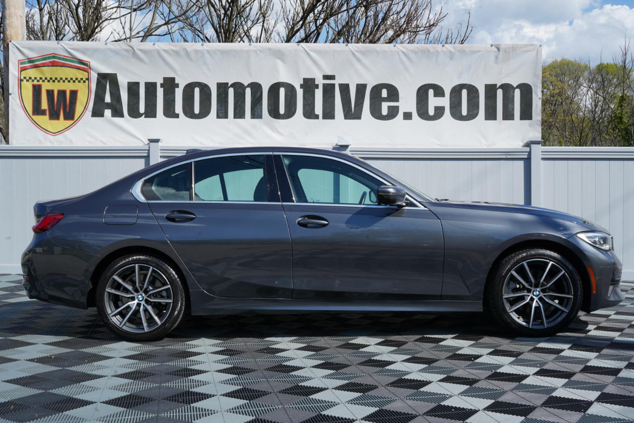 BMW 3 Series 330i xDrive Sedan North America 2020