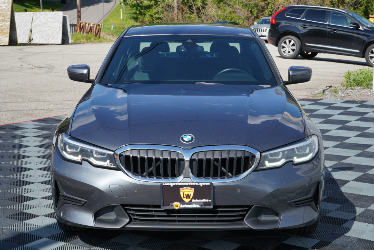 BMW 3 Series 330i xDrive Sedan North America 2020