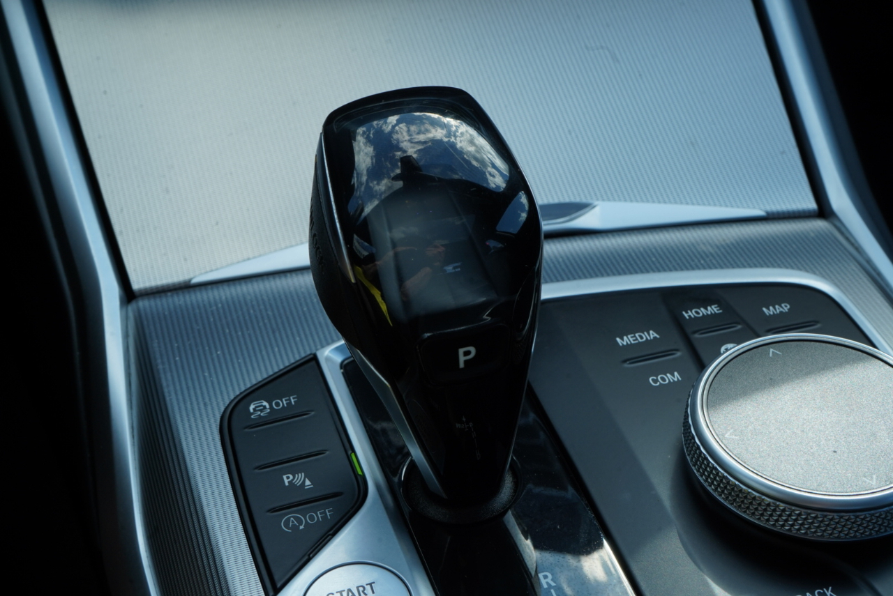 BMW 3 Series 330i xDrive Sedan North America 2020