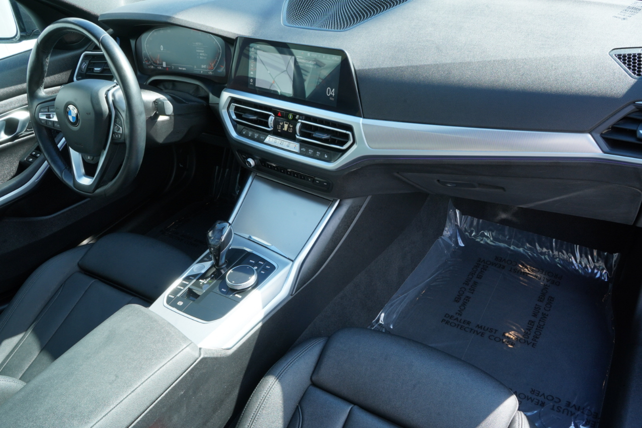 BMW 3 Series 330i xDrive Sedan North America 2020