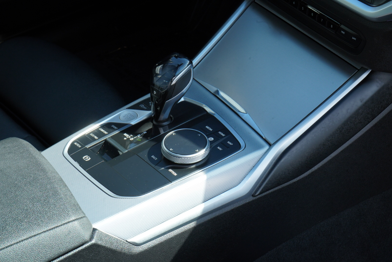 BMW 3 Series 330i xDrive Sedan North America 2020