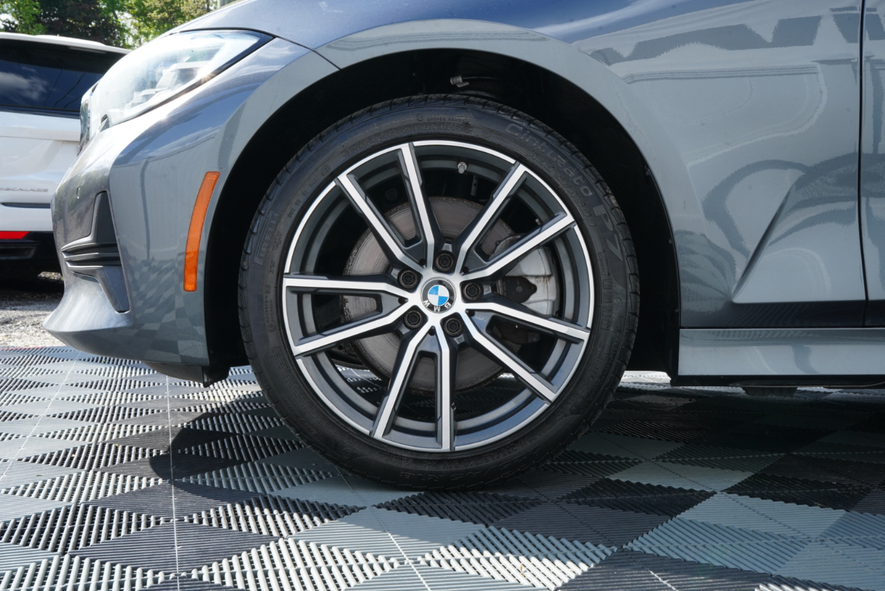 BMW 3 Series 330i xDrive Sedan North America 2020