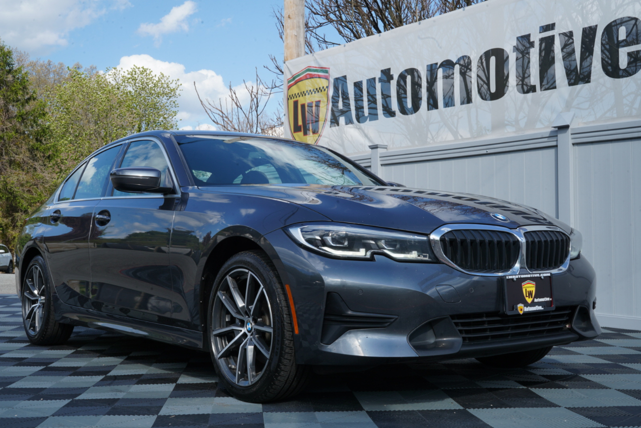BMW 3 Series 330i xDrive Sedan North America 2020