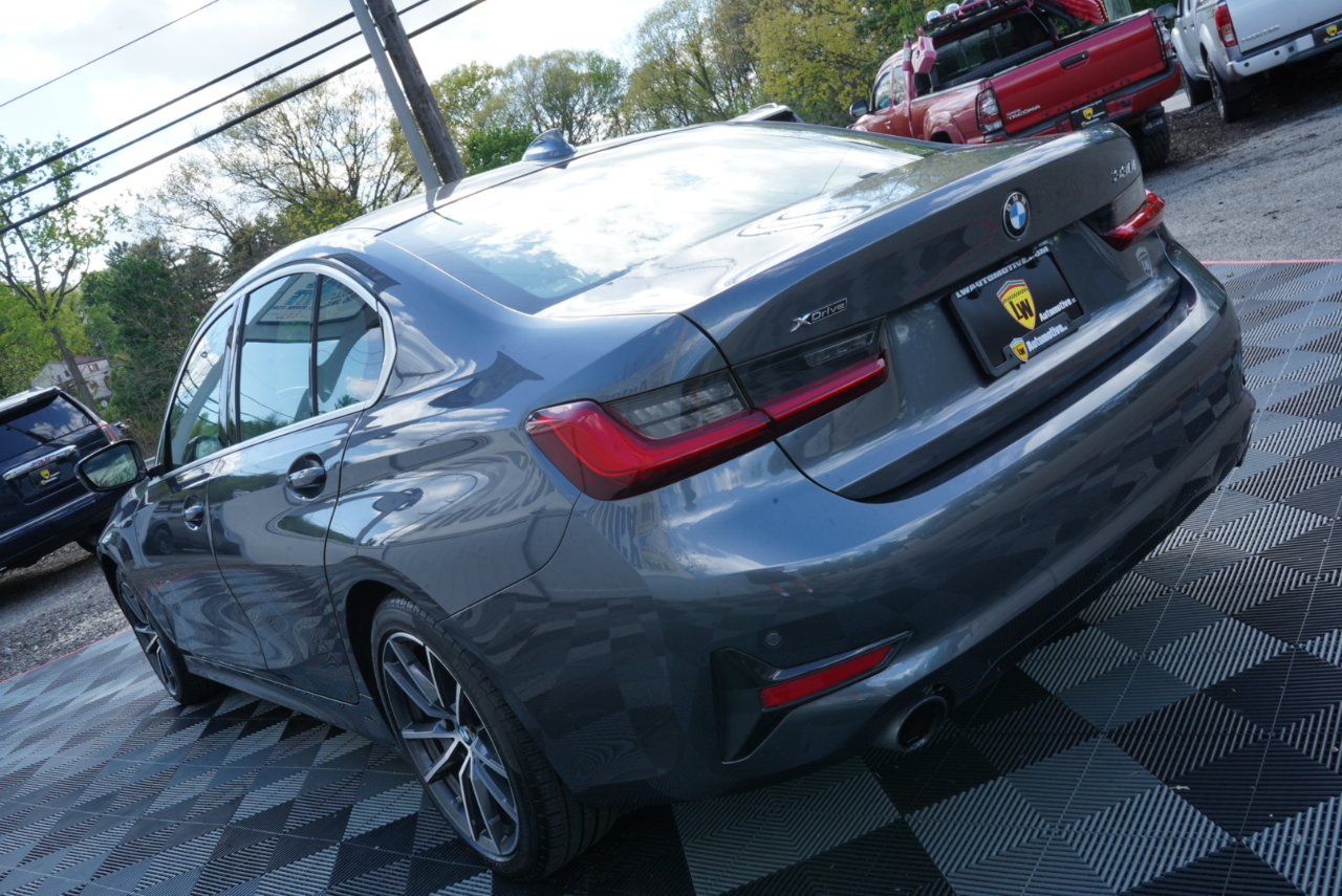 BMW 3 Series 330i xDrive Sedan North America 2020