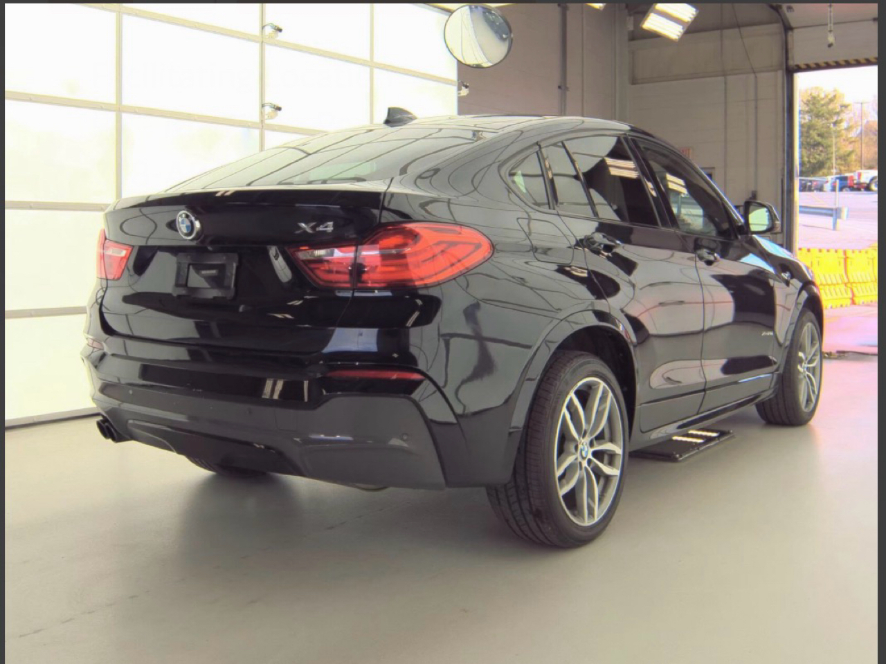 BMW X4 xDrive28i Sports Activity Coupe 2017