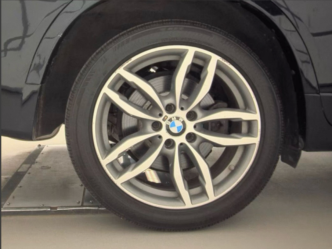 BMW X4 xDrive28i Sports Activity Coupe 2017