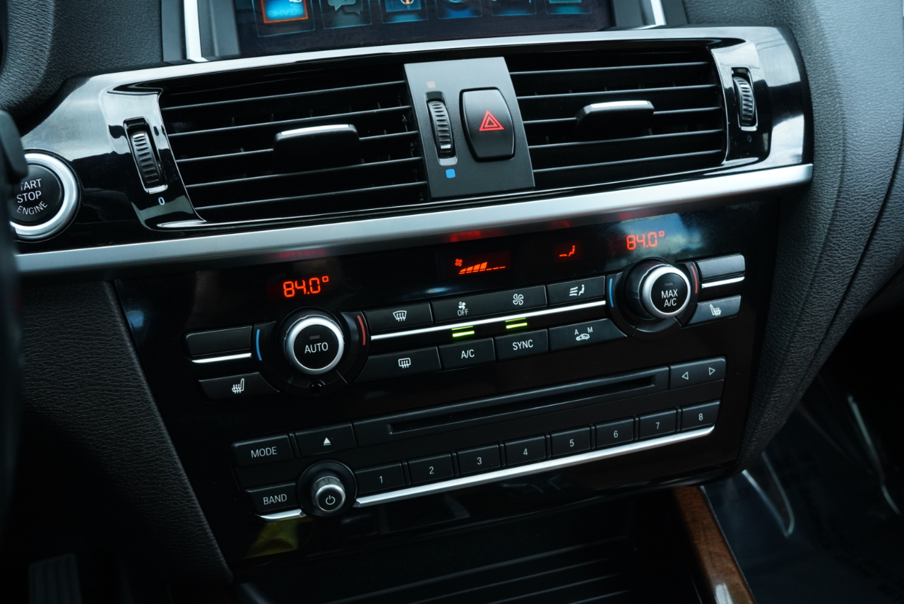 BMW X4 xDrive28i Sports Activity Coupe 2017