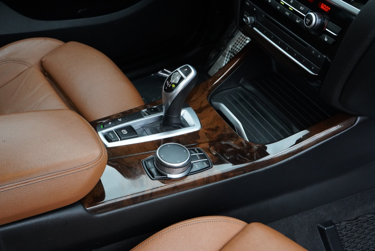 BMW X4 xDrive28i Sports Activity Coupe 2017