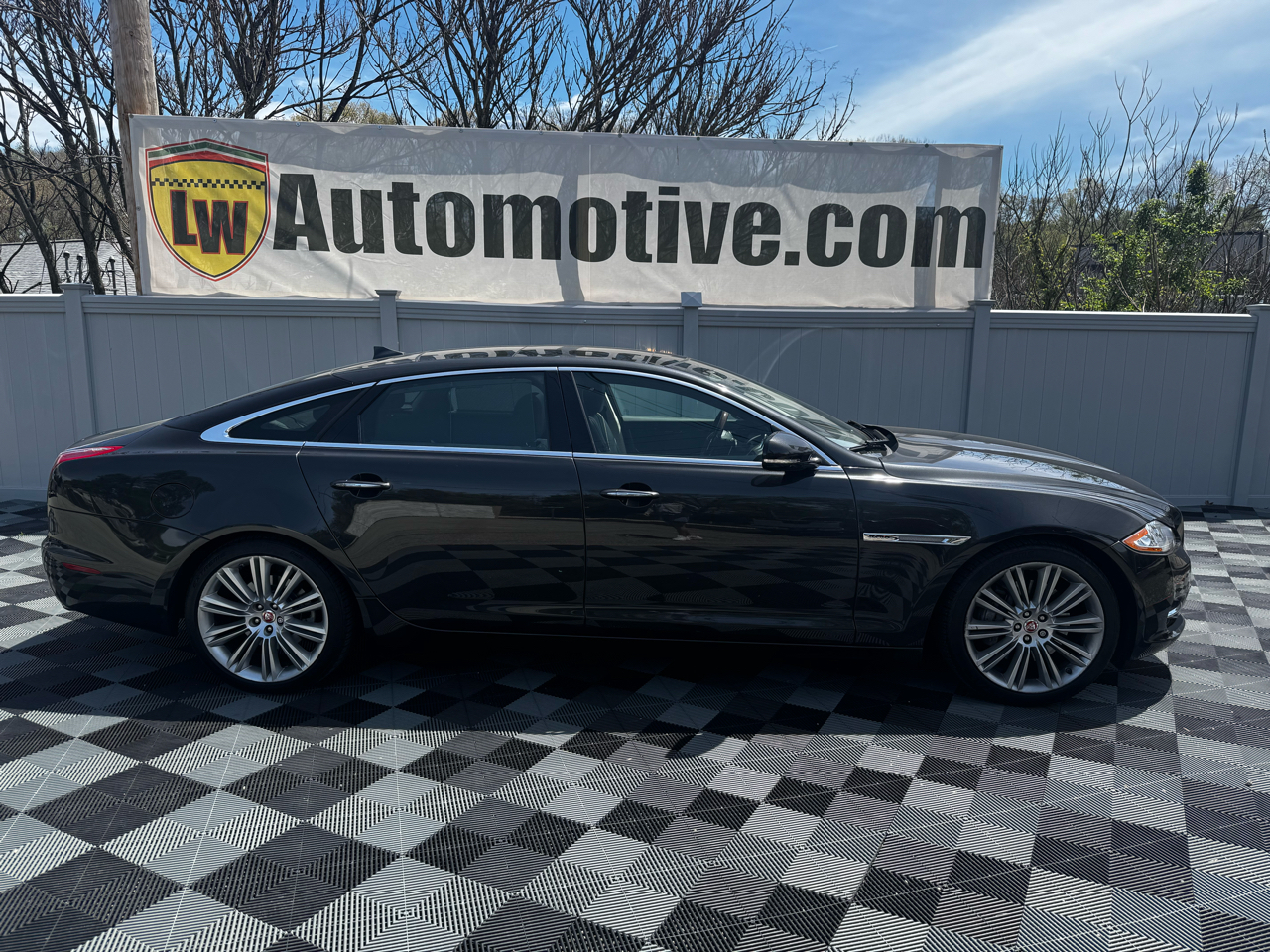 Jaguar XJ 4dr Sdn XJL Portfolio AWD 2015