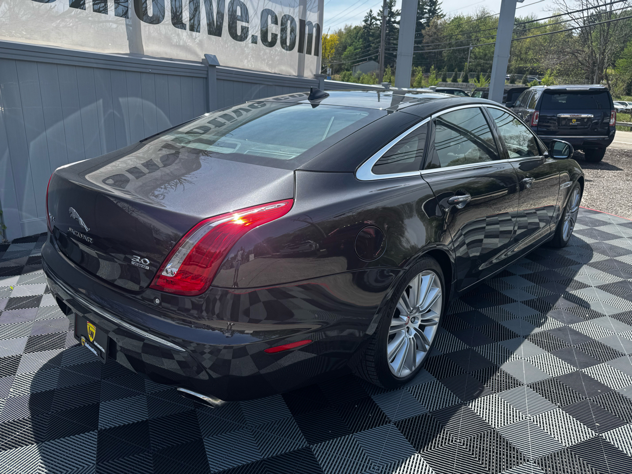 Jaguar XJ 4dr Sdn XJL Portfolio AWD 2015
