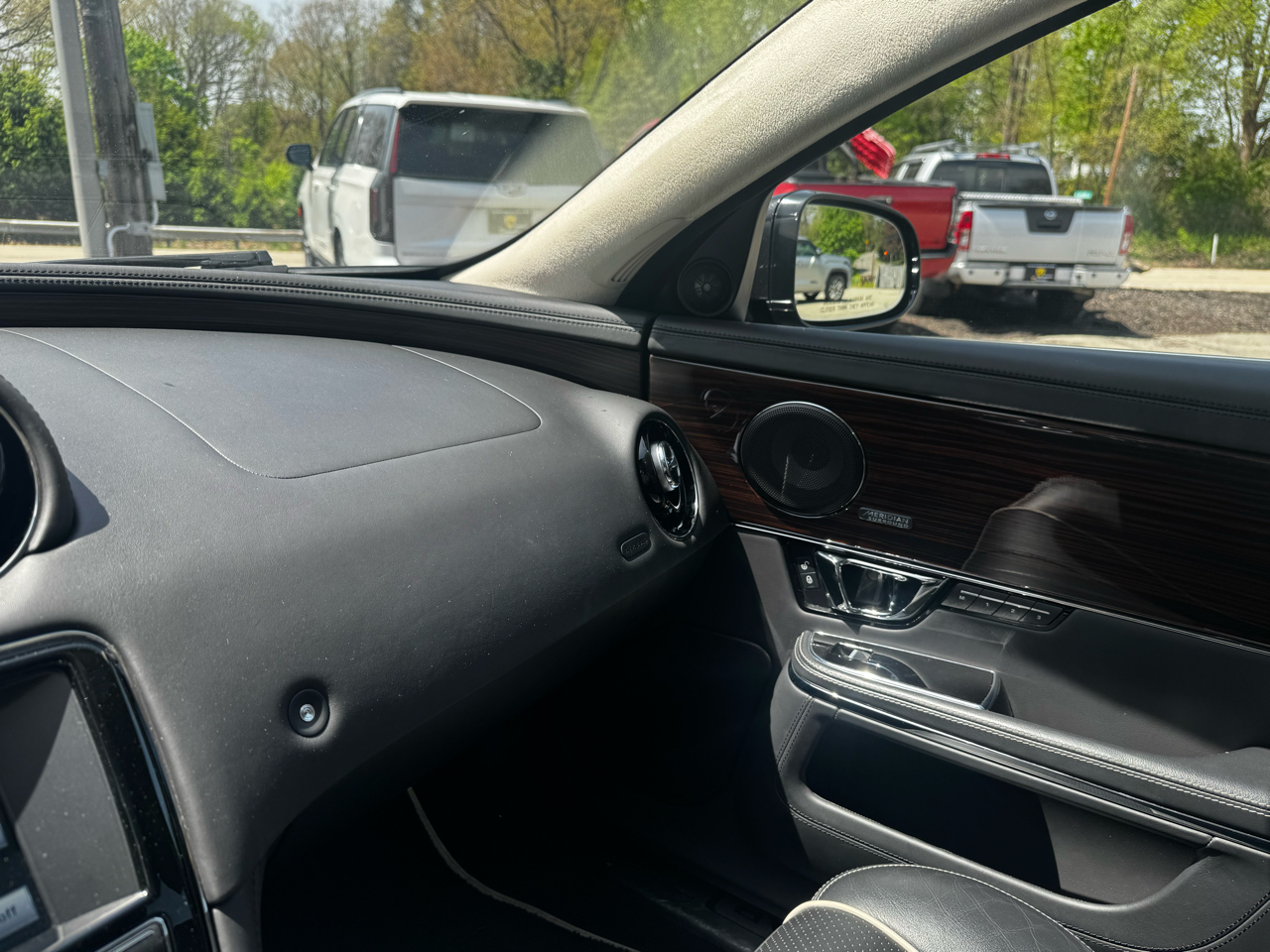 Jaguar XJ 4dr Sdn XJL Portfolio AWD 2015