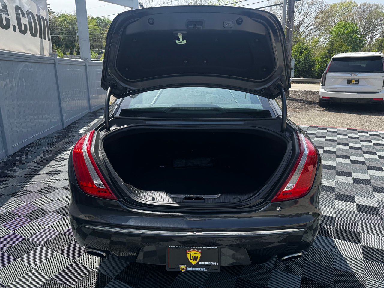 Jaguar XJ 4dr Sdn XJL Portfolio AWD 2015