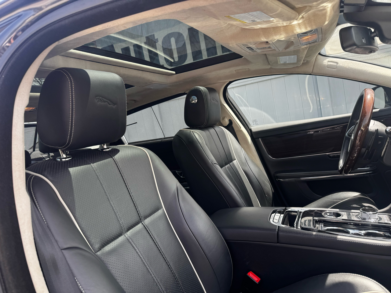 Jaguar XJ 4dr Sdn XJL Portfolio AWD 2015