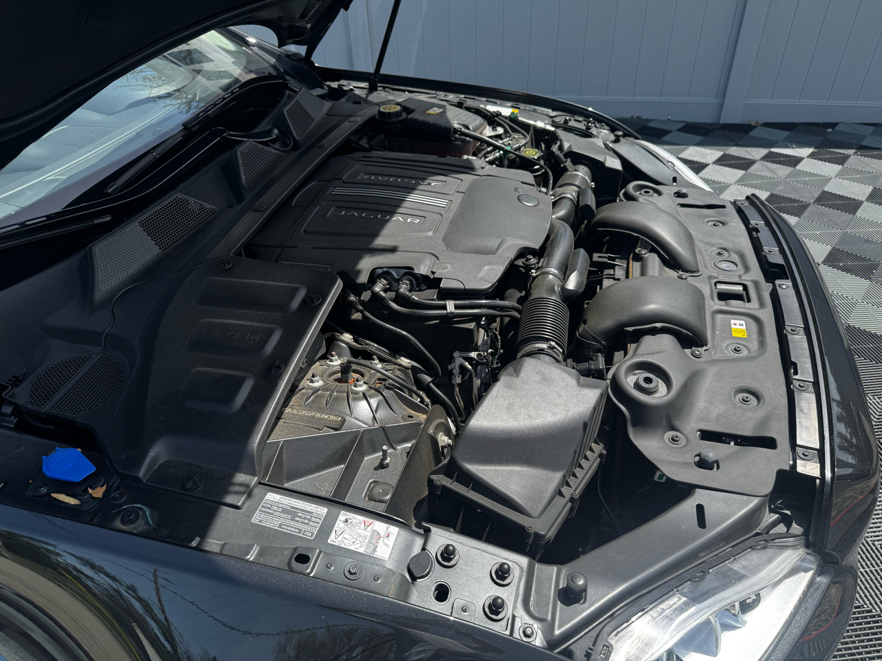 Jaguar XJ 4dr Sdn XJL Portfolio AWD 2015