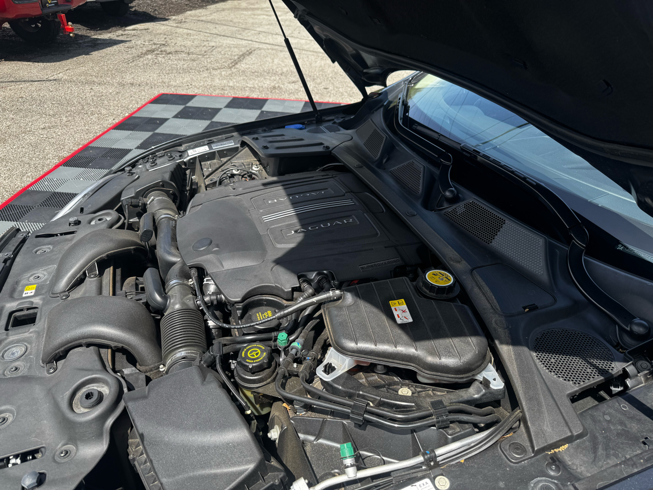 Jaguar XJ 4dr Sdn XJL Portfolio AWD 2015