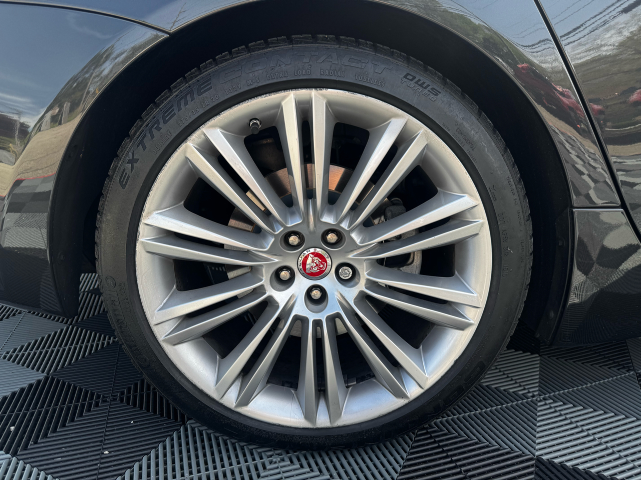 Jaguar XJ 4dr Sdn XJL Portfolio AWD 2015